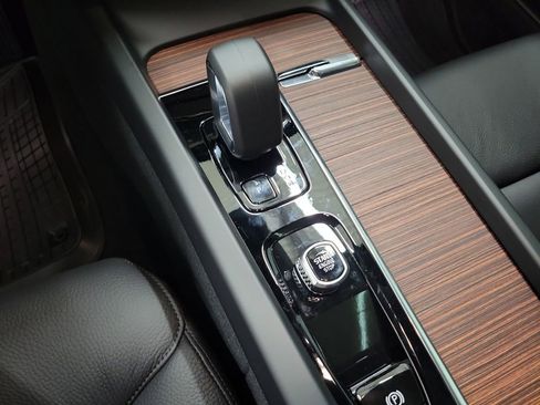 New 2026 Volvo V60 B5 Cross Country Plus w/ Protection Package Premier image 30