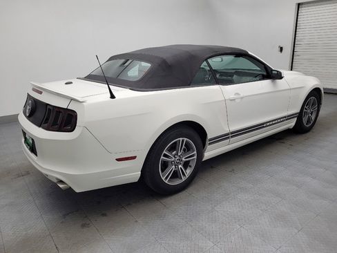Used 2013 Ford Mustang Premium image 10