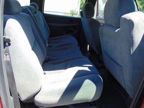 Used 2005 Chevrolet Silverado 1500 LS w/ Light Duty Power Package image 15