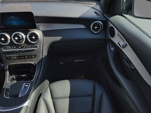 Certified 2022 Mercedes-Benz GLC 300 image 14