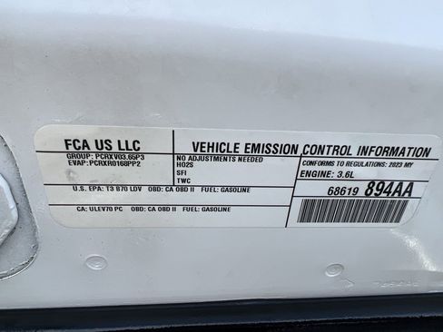 Certified 2023 Chrysler 300 Touring image 25