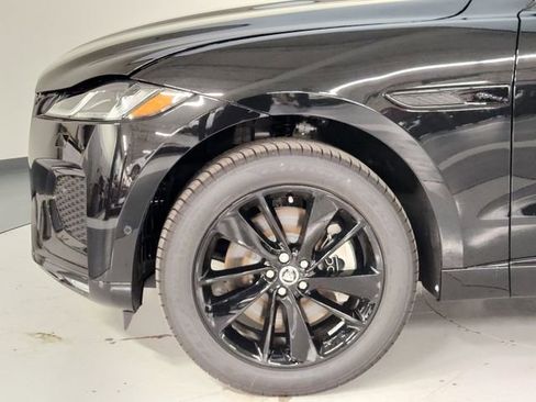 New 2026 Jaguar F-PACE R-Dynamic S image 11