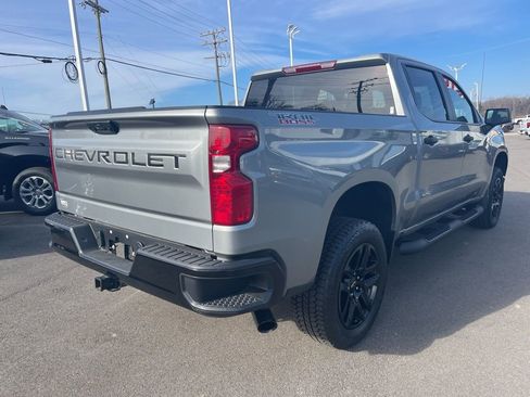 Used 2025 Chevrolet Silverado 1500 Custom Trail Boss w/ Turbomax Blackout Package image 5