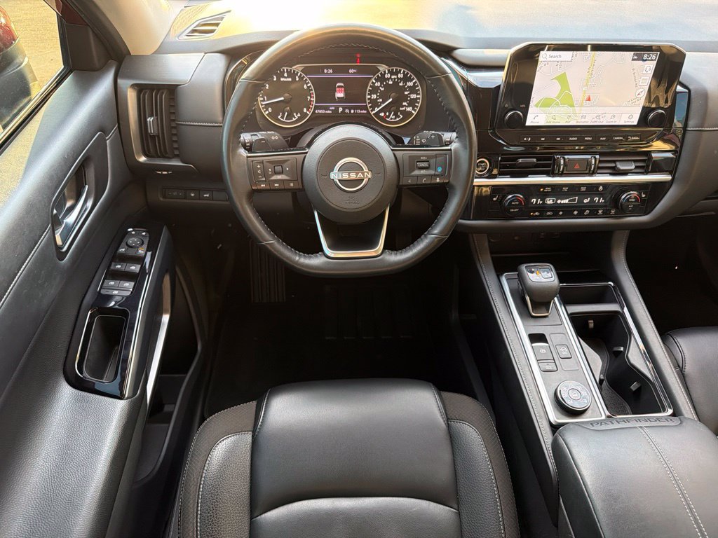 Used 2023 Nissan Pathfinder SL AWD/4WD image 23
