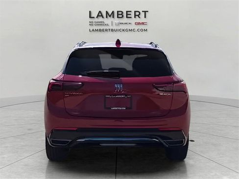 Used 2025 Buick Envision Sport Touring image 4
