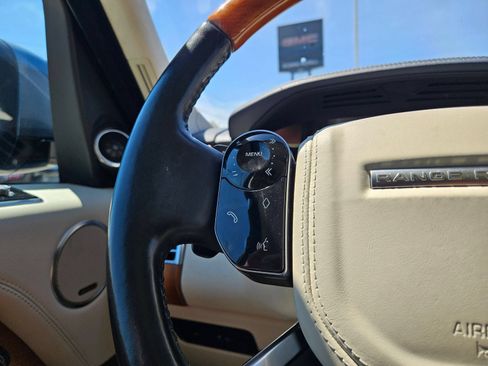 Used 2019 Land Rover Range Rover HSE AWD/4WD image 12