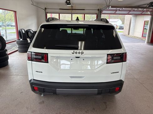 New 2026 Jeep Cherokee Laredo AWD/4WD image 11
