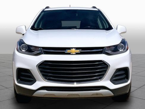 Certified 2022 Chevrolet Trax LT w/ Driver Confidence Package AWD/4WD image 4