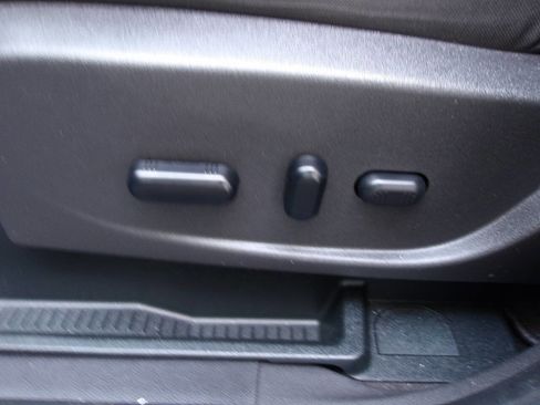 Used 2019 Ford Escape SE AWD/4WD image 22
