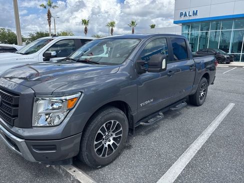 Used 2023 Nissan Titan SV w/ SV Convenience Package RWD image 1