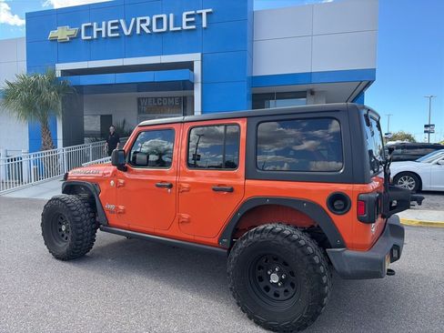 Used 2018 Jeep Wrangler Unlimited Sport S image 13
