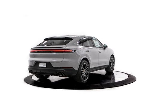 New 2026 Porsche Cayenne Coupe image 7