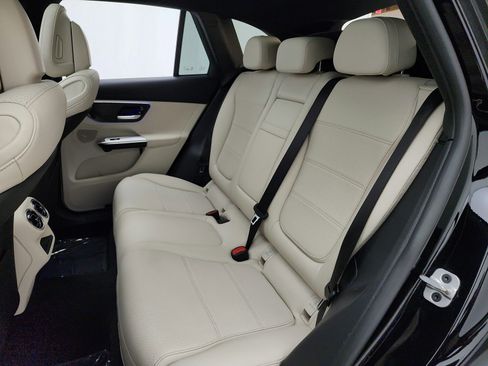 Certified 2024 Mercedes-Benz GLC 300 4MATIC image 15