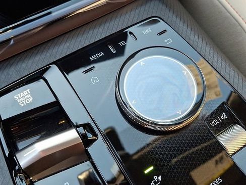 Certified 2025 BMW X3 xDrive30i w/ Convenience Package image 18