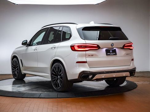 Certified 2023 BMW X5 sDrive40i w/ M Sport Package image 2