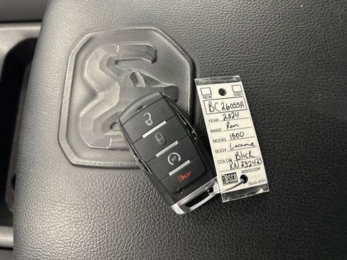 Used 2024 RAM 1500 Laramie image 35