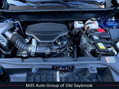 Used 2023 GMC Acadia AT4 w/ Technology Package image 31