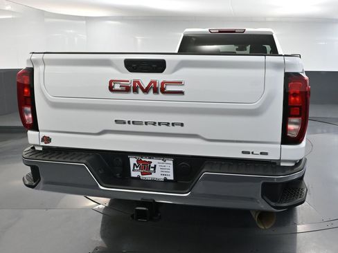 Used 2024 GMC Sierra 3500 SLE w/ SLE Convenience Package image 7