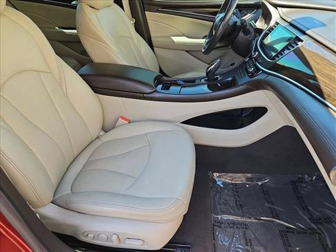 Used 2017 Buick LaCrosse Premium w/ Driver Confidence Package #2 FWD image 21