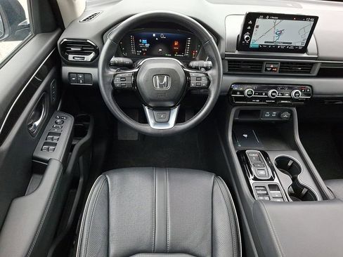 Used 2023 Honda Pilot Elite image 13
