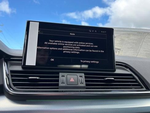 Used 2025 Audi Q5 2.0T Premium Plus w/ Premium Plus Package image 14