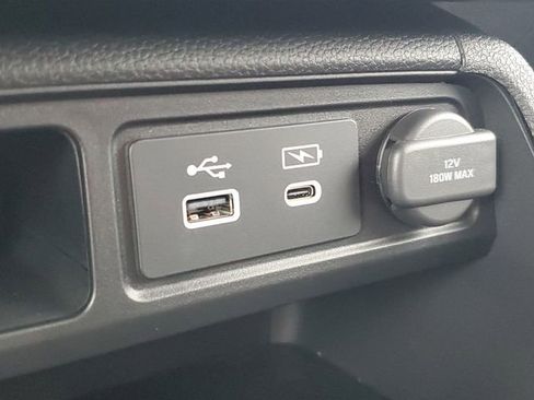 New 2025 Honda Pilot Touring image 27