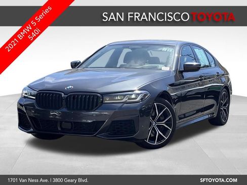Used 2021 BMW 540i w/ Executive Package RWD image 1