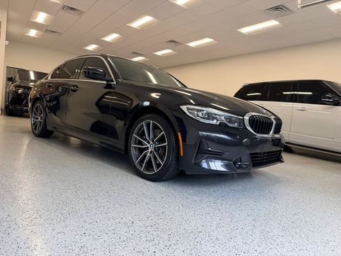 Used 2019 BMW 330i Sedan w/ Convenience Package RWD image 11