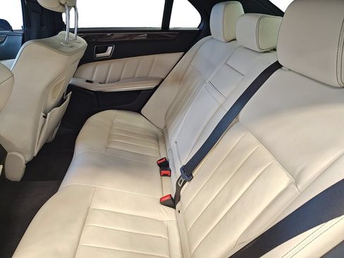 Used 2014 Mercedes-Benz E 350 Sedan image 13
