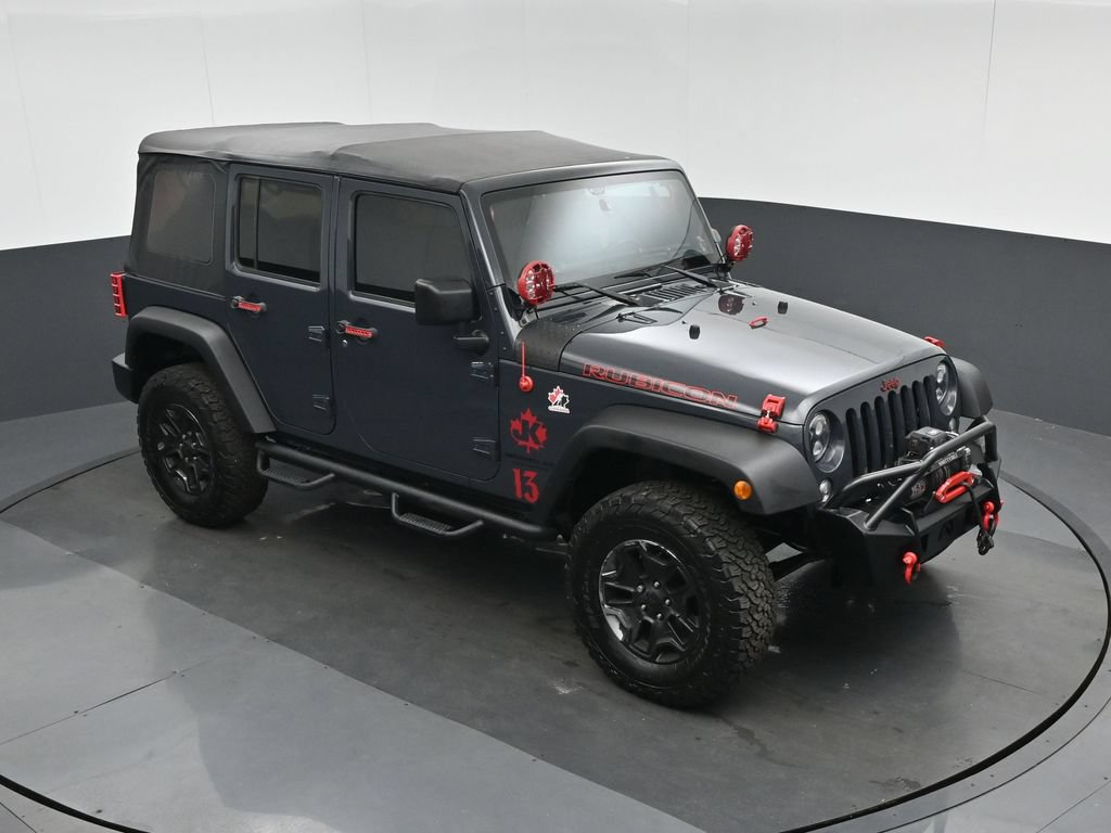 Used 2016 Jeep Wrangler Unlimited Rubicon w/ Connectivity Group AWD/4WD image 47