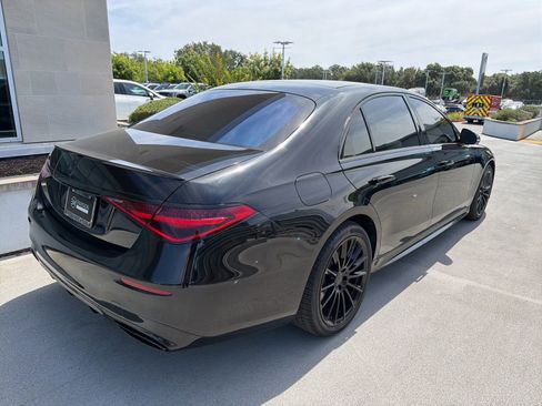 Certified 2022 Mercedes-Benz S 580 4MATIC Sedan w/ AMG Line Package image 4