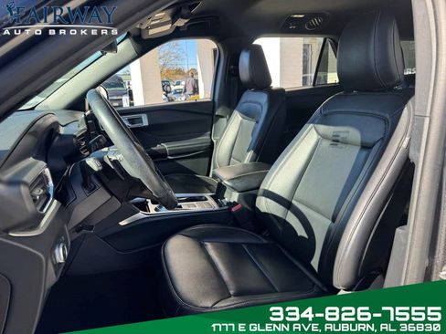 Used 2020 Ford Explorer XLT w/ Equipment Group 202A image 10