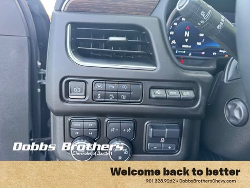 Used 2023 Chevrolet Tahoe High Country w/ Premium Package AWD/4WD image 16