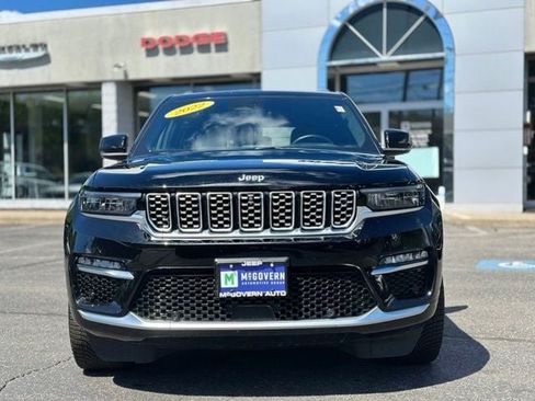 Used 2022 Jeep Grand Cherokee Summit AWD/4WD image 8