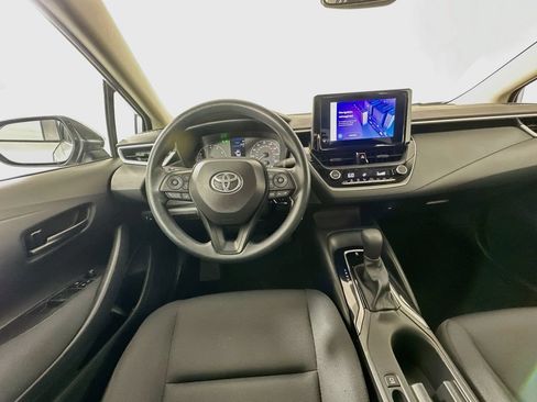 Used 2024 Toyota Corolla LE FWD image 22