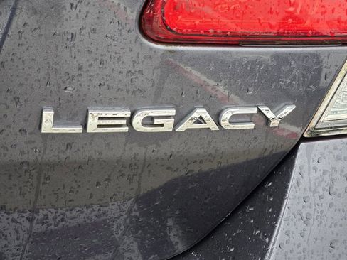 Used 2011 Subaru Legacy 2.5i Premium w/ All-Weather Pkg image 12