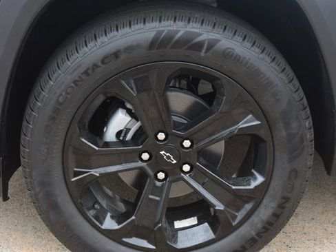 New 2026 Chevrolet Equinox LT w/ Midnight Edition image 10