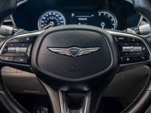 Used 2025 Genesis G70 2.5T AWD/4WD image 12