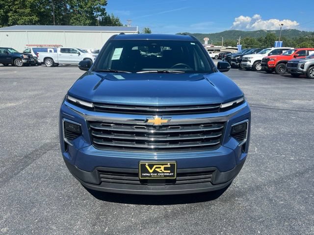 Used 2026 Chevrolet Traverse LT AWD/4WD image 9