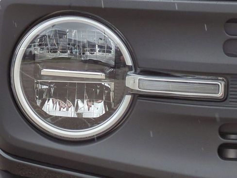 New 2026 Ford Bronco Base image 10