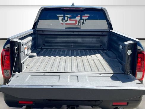 Used 2023 Honda Ridgeline Black Edition image 27