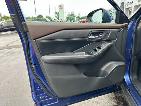 Used 2023 Nissan Rogue SL w/ SL Premium Package AWD/4WD image 25