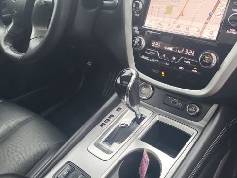Used 2020 Nissan Murano SL image 8