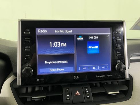 Used 2022 Toyota RAV4 Limited image 23