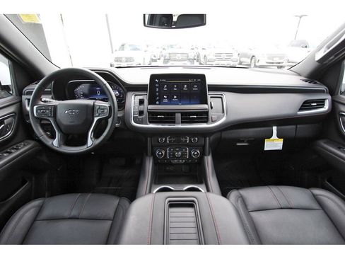 Used 2024 Chevrolet Tahoe RST w/ Luxury Package RWD image 9