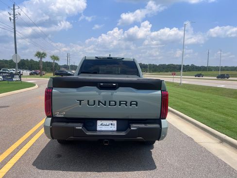 Used 2025 Toyota Tundra SR5 w/ SR5 Premium Package AWD/4WD image 5