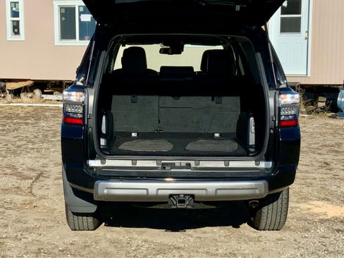 Used 2020 Toyota 4Runner TRD Off-Road Premium image 17