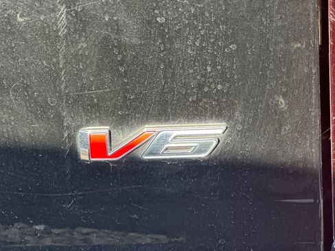 Used 2022 Chevrolet Colorado LT w/ Luxury Package image 21