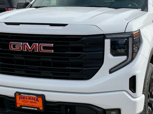 New 2026 GMC Sierra 1500 Elevation image 14
