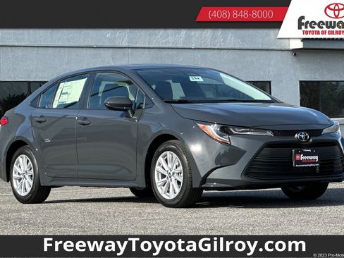 New 2026 Toyota Corolla LE image 1